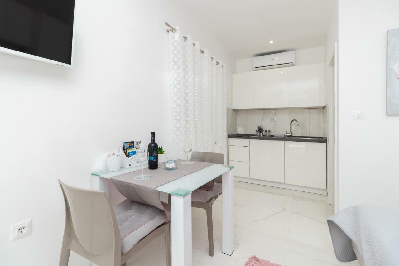 Apartments D&A 扎达尔 外观 照片